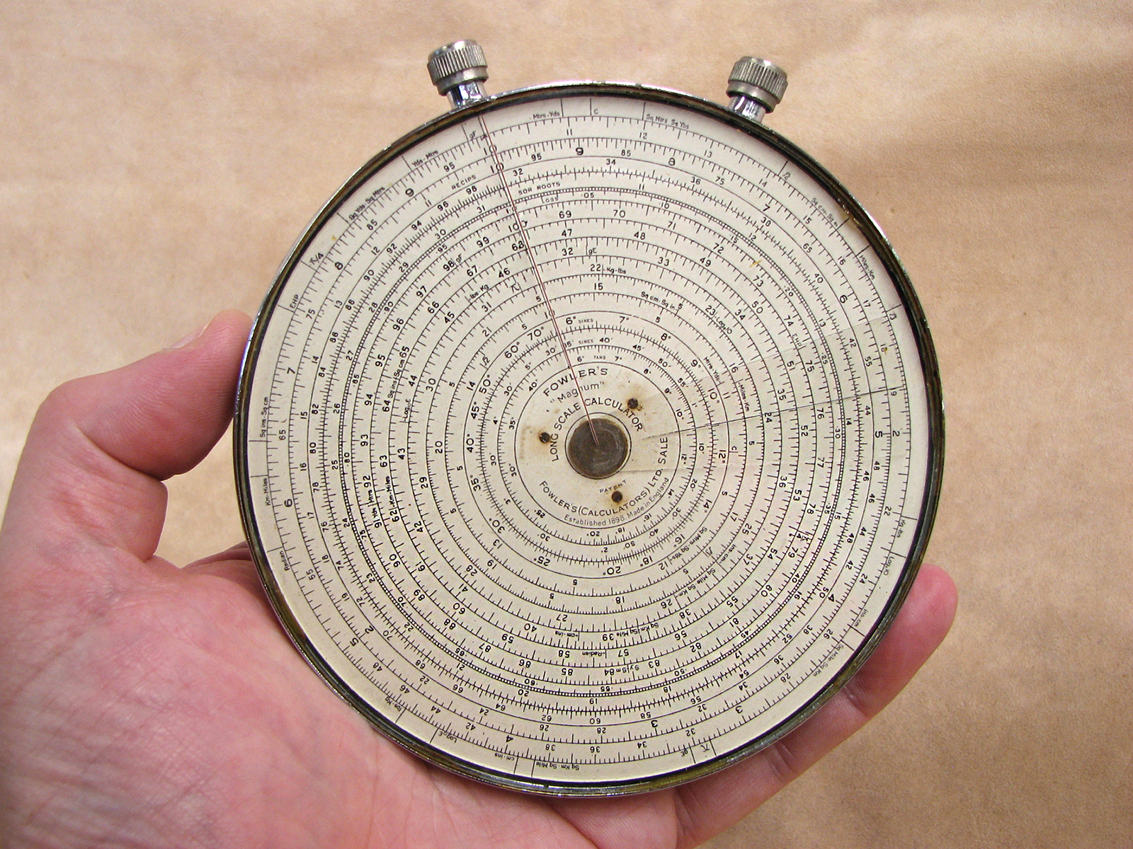 1930's Fowlers Magnum Long Scale calculator in presentation case with original instructions